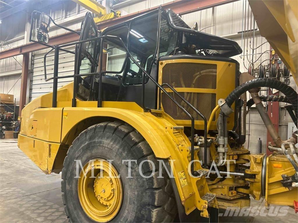 CAT 745 Liigendraamiga pinnaseveokid