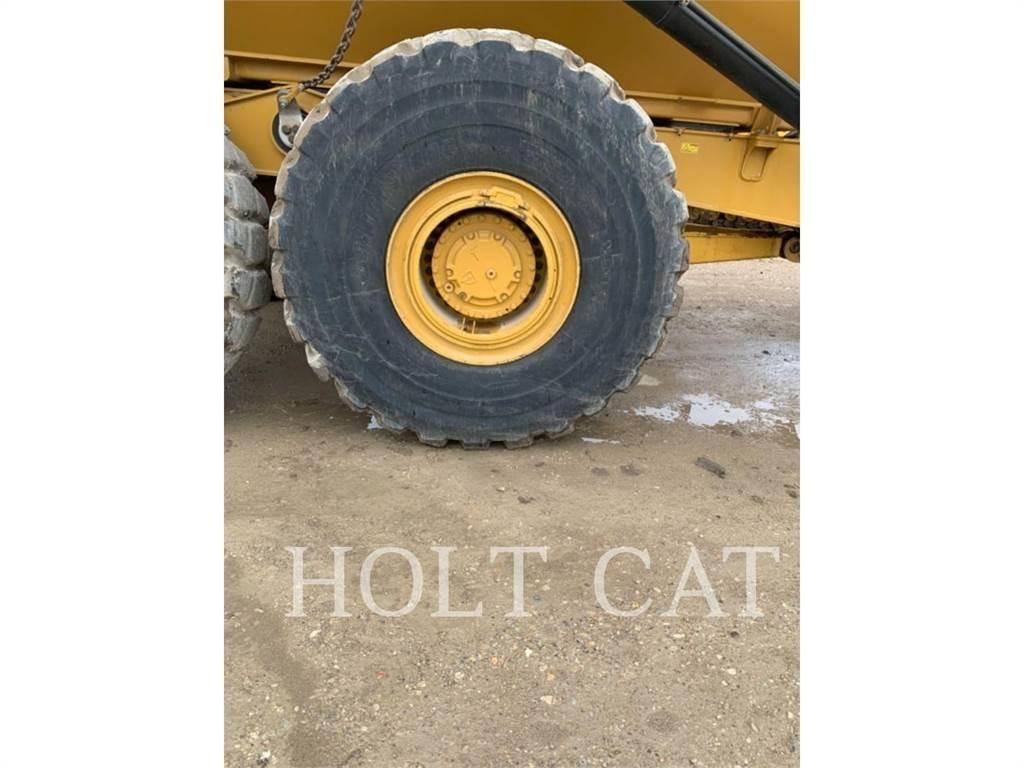 CAT 745 Liigendraamiga pinnaseveokid