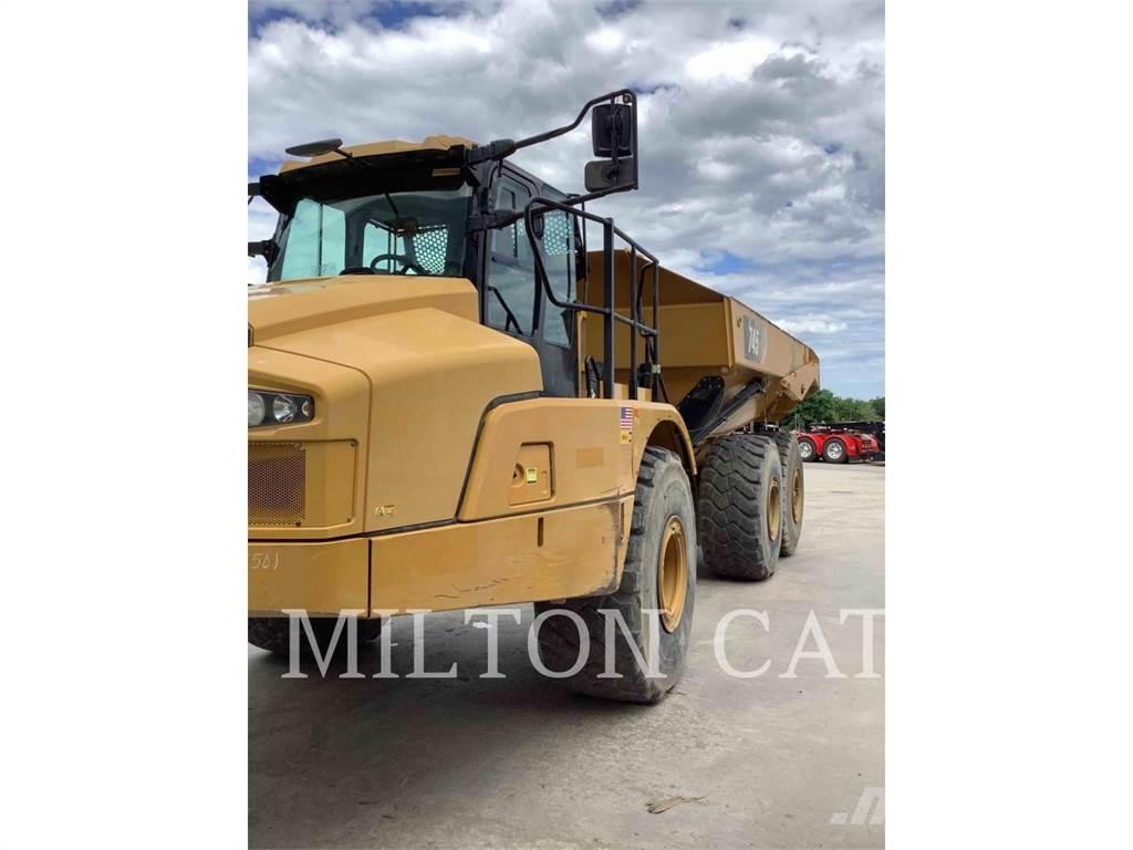 CAT 745 Liigendraamiga pinnaseveokid