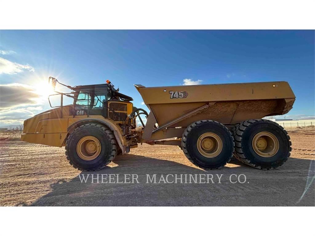 CAT 745 Liigendraamiga pinnaseveokid