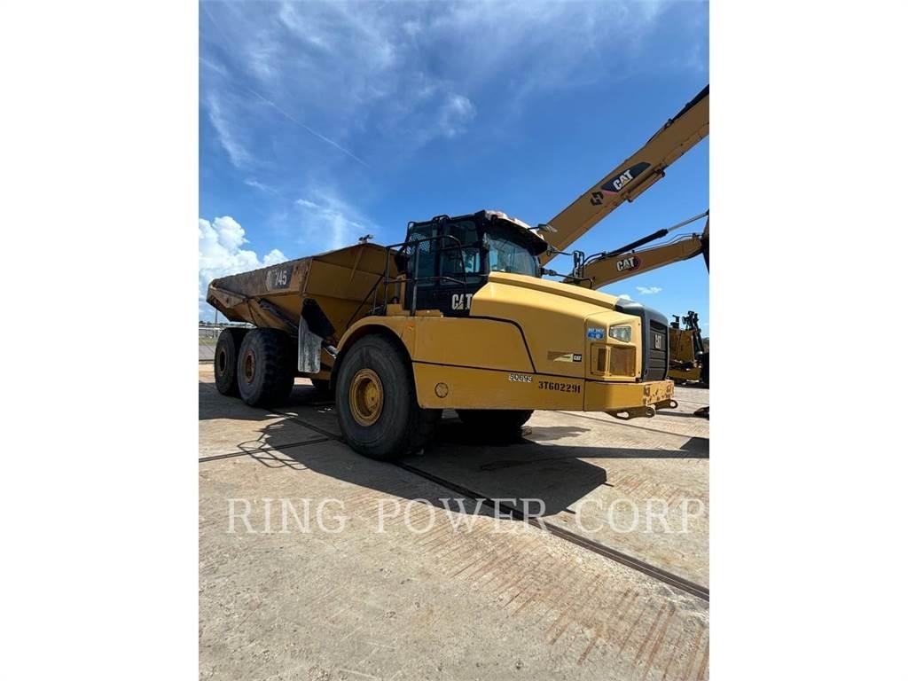 CAT 745 Liigendraamiga pinnaseveokid