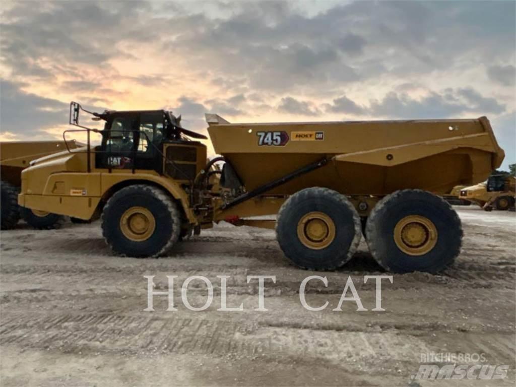 CAT 745 Liigendraamiga pinnaseveokid