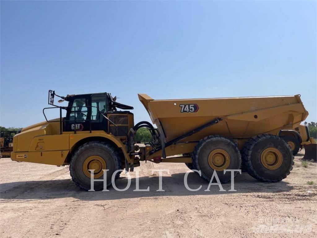 CAT 745 Liigendraamiga pinnaseveokid