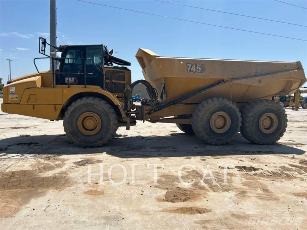 CAT 745 Liigendraamiga pinnaseveokid