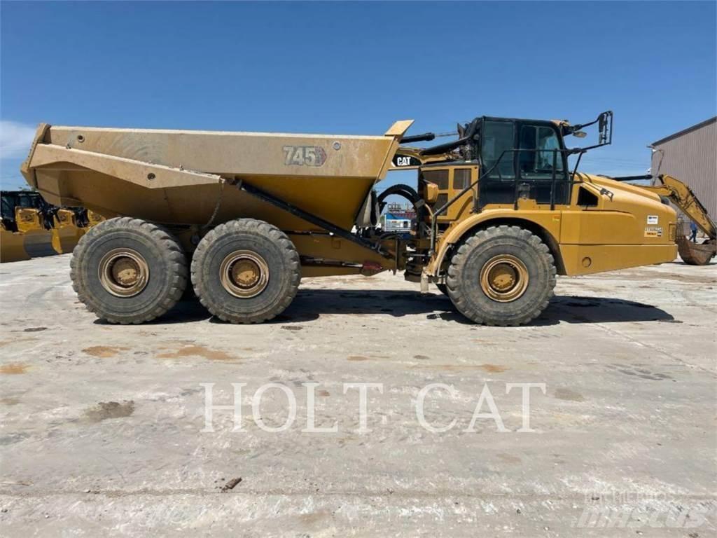 CAT 745 Liigendraamiga pinnaseveokid