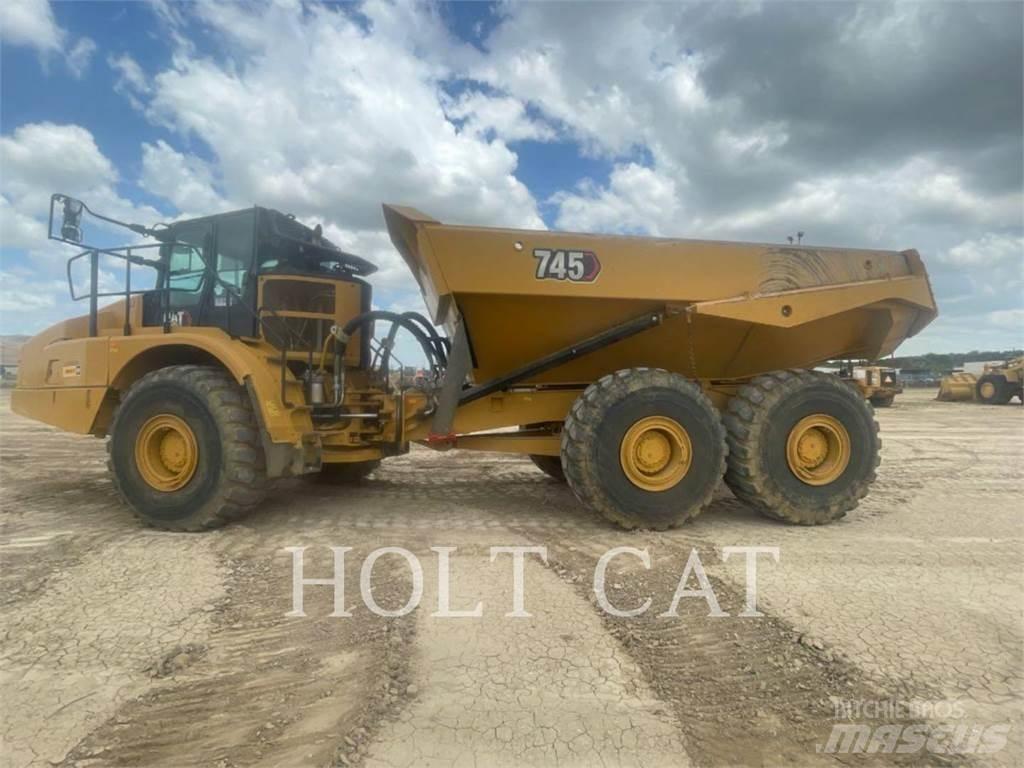 CAT 745 Liigendraamiga pinnaseveokid