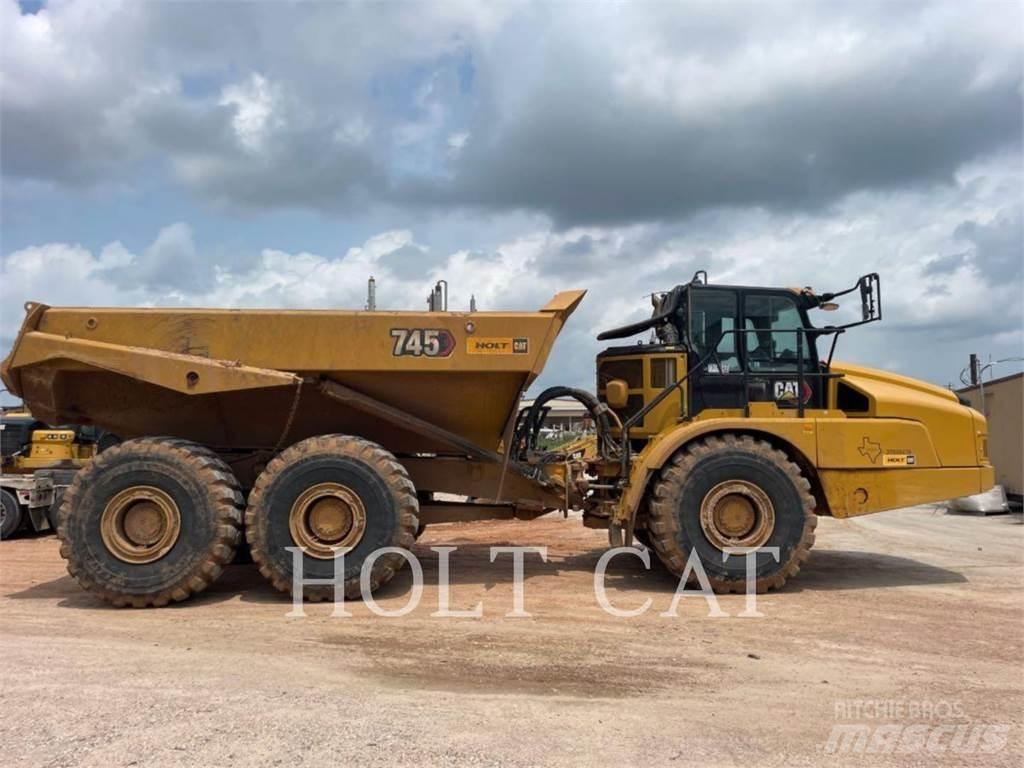 CAT 745 Liigendraamiga pinnaseveokid