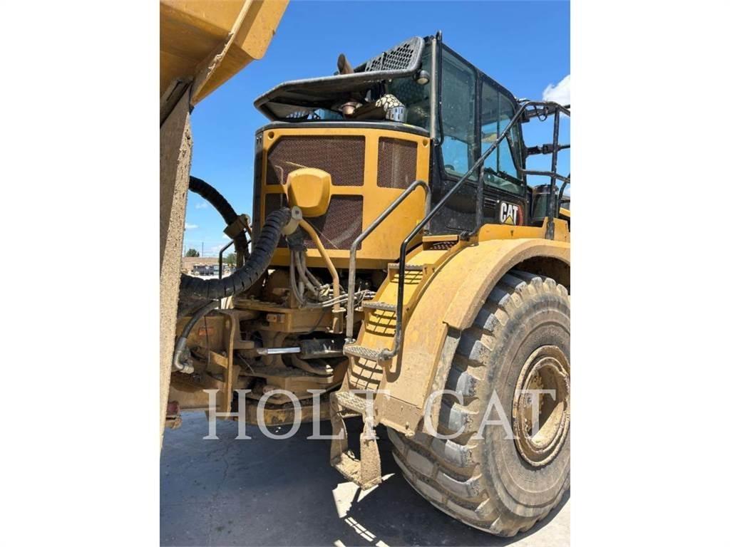 CAT 745 Liigendraamiga pinnaseveokid