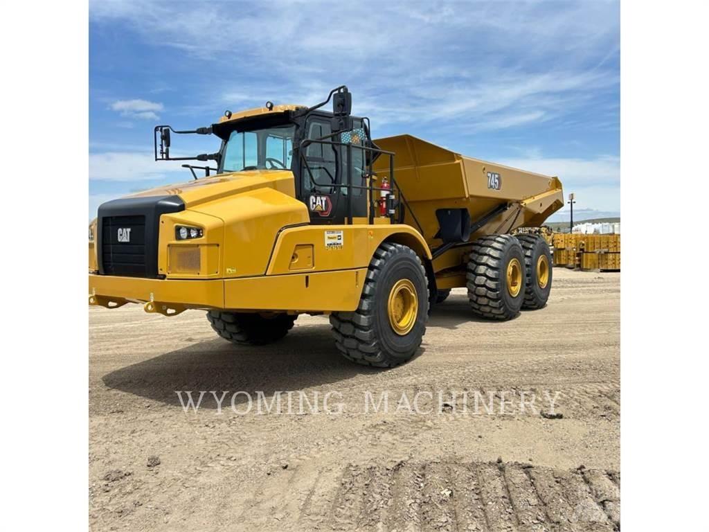 CAT 745 Liigendraamiga pinnaseveokid
