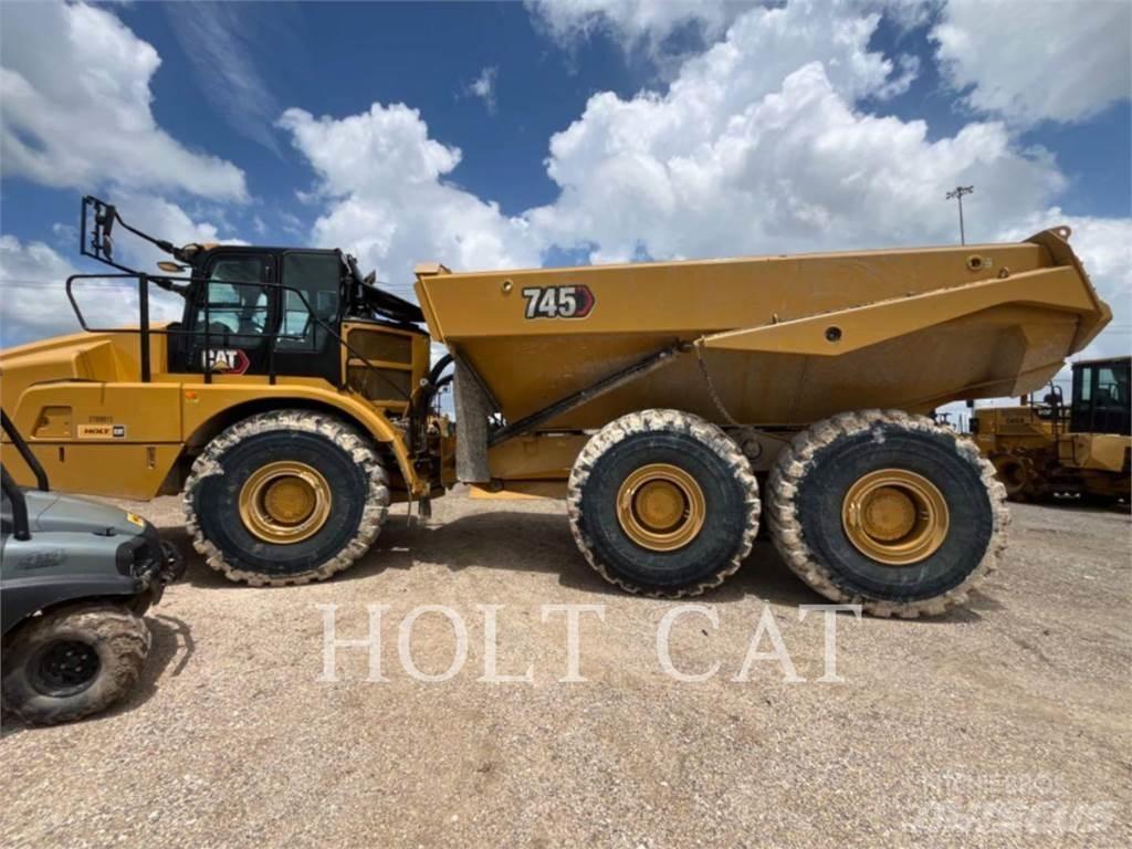 CAT 745 Liigendraamiga pinnaseveokid