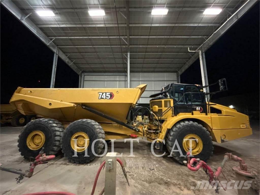 CAT 745 Liigendraamiga pinnaseveokid
