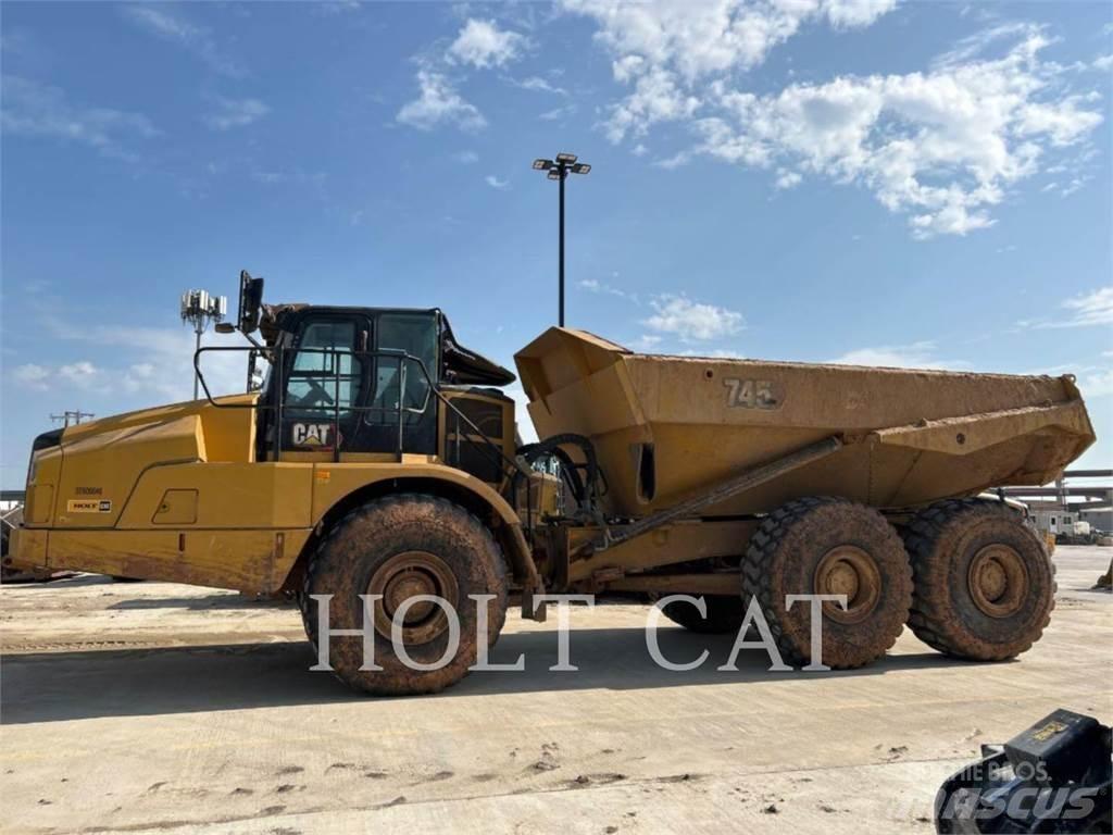 CAT 745 Liigendraamiga pinnaseveokid
