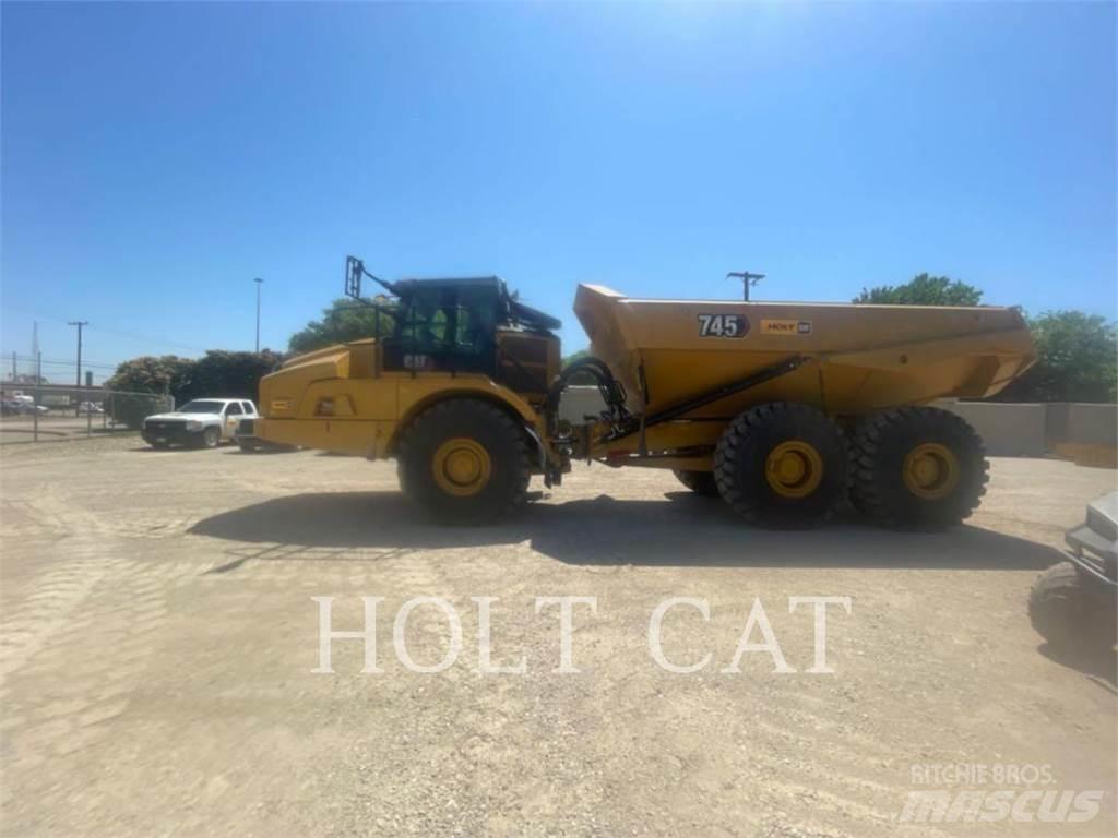 CAT 745 Liigendraamiga pinnaseveokid