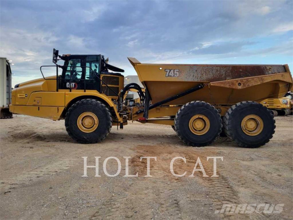 CAT 745 Liigendraamiga pinnaseveokid