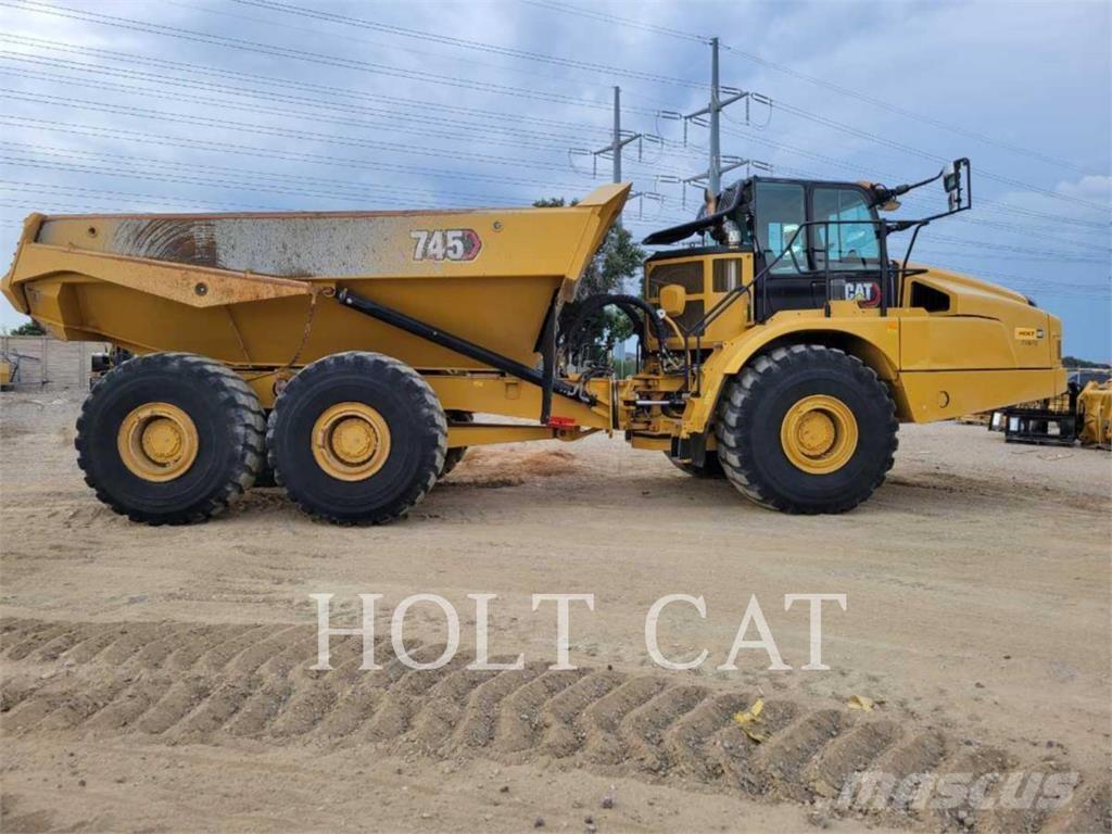 CAT 745 Liigendraamiga pinnaseveokid