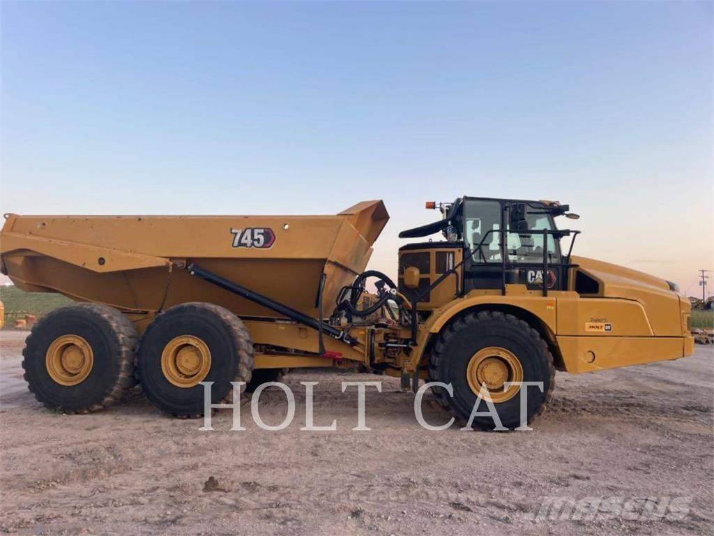 CAT 745 Liigendraamiga pinnaseveokid
