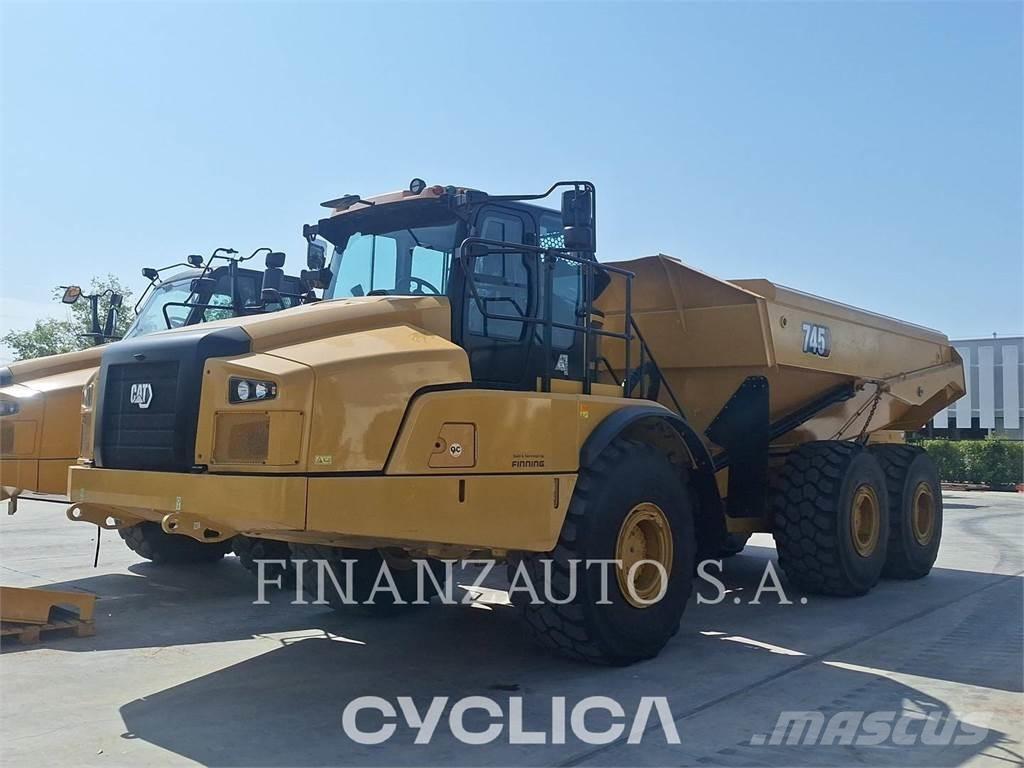 CAT 745 Liigendraamiga pinnaseveokid