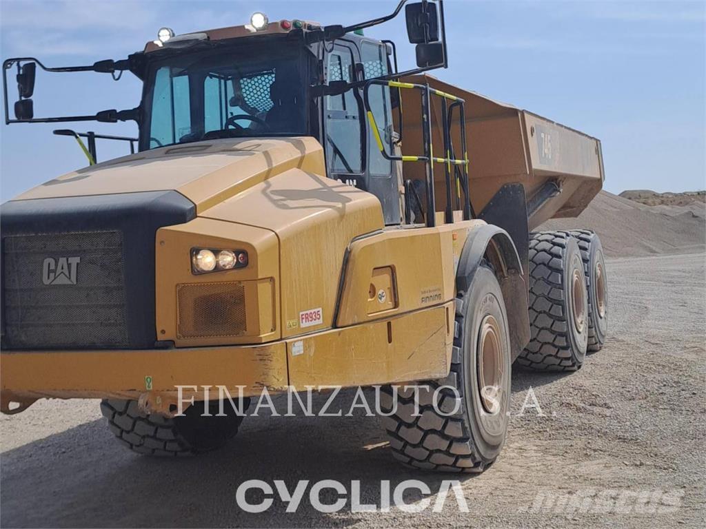 CAT 745 Liigendraamiga pinnaseveokid