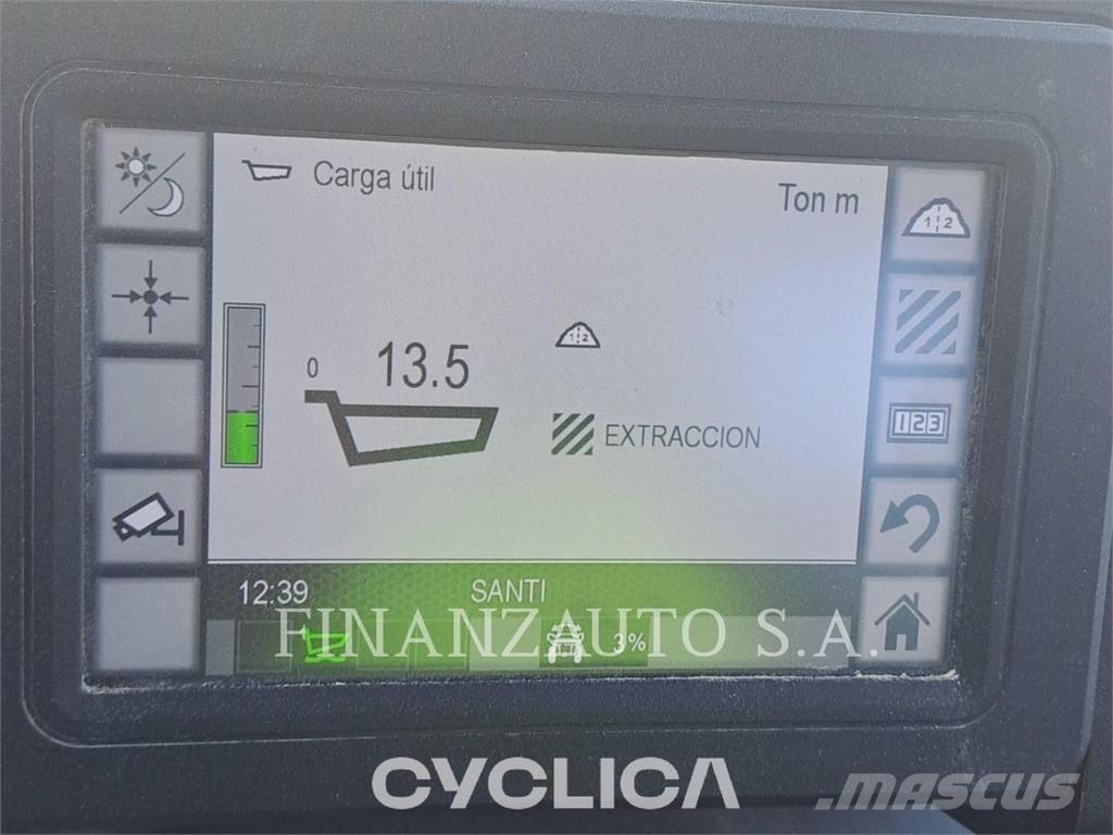 CAT 745 Liigendraamiga pinnaseveokid