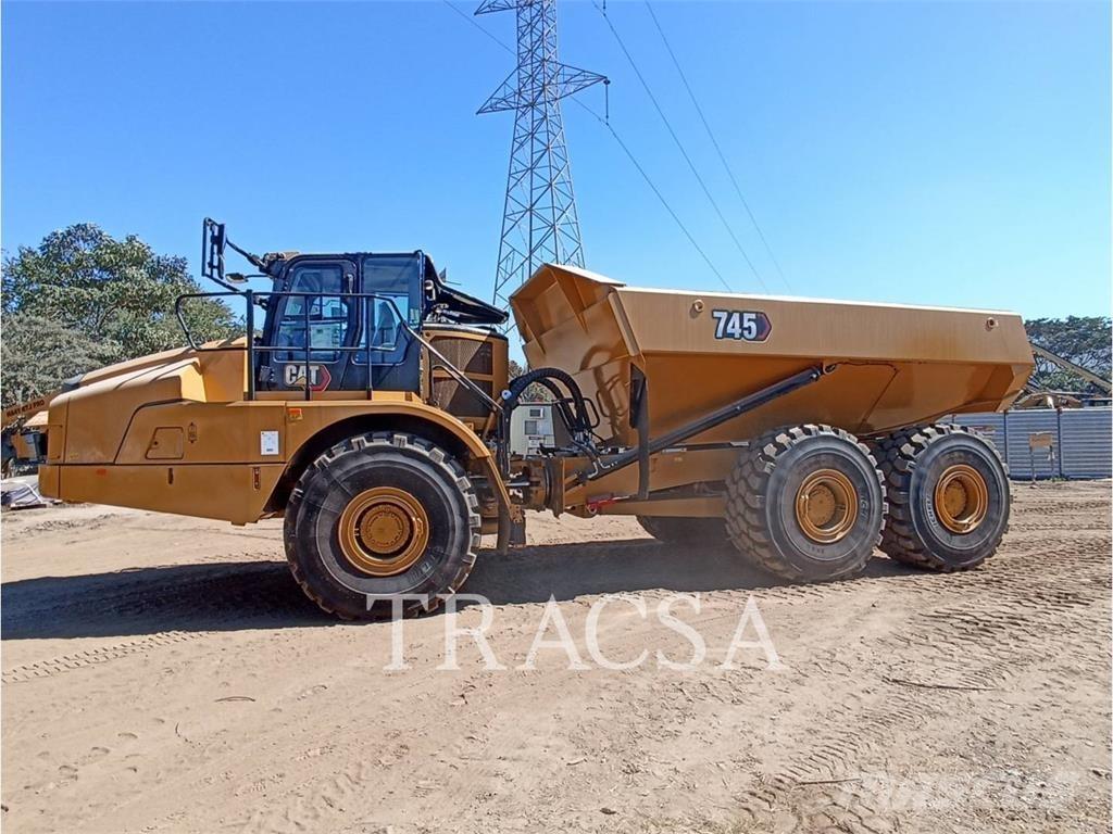 CAT 745 Liigendraamiga pinnaseveokid