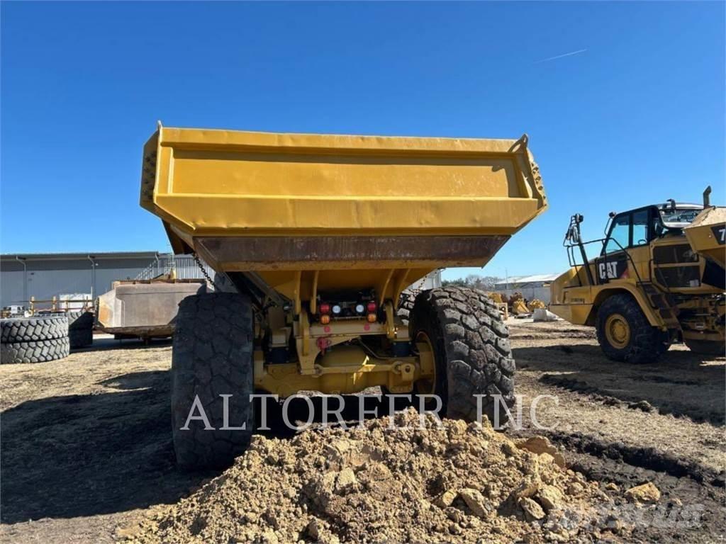 CAT 745-04 Liigendraamiga pinnaseveokid