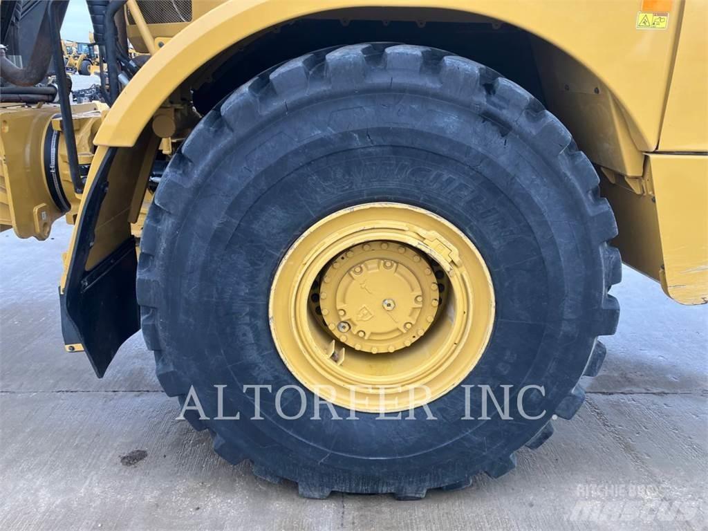 CAT 745-04 Liigendraamiga pinnaseveokid