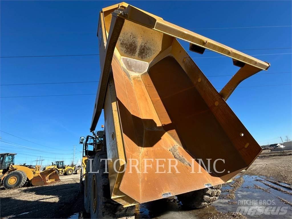 CAT 745-04 Liigendraamiga pinnaseveokid