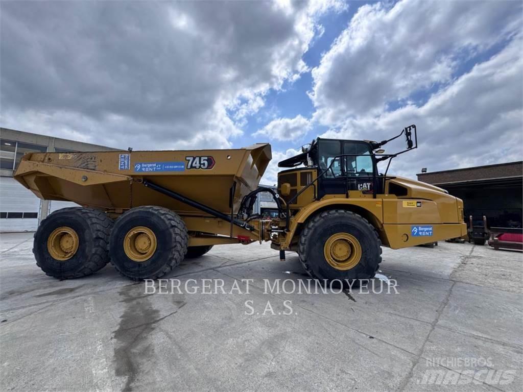 CAT 745-04 Liigendraamiga pinnaseveokid
