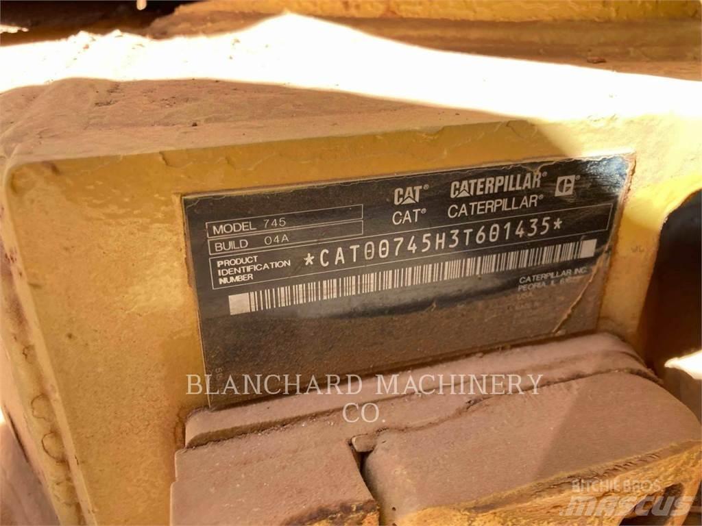 CAT 745-04 Liigendraamiga pinnaseveokid