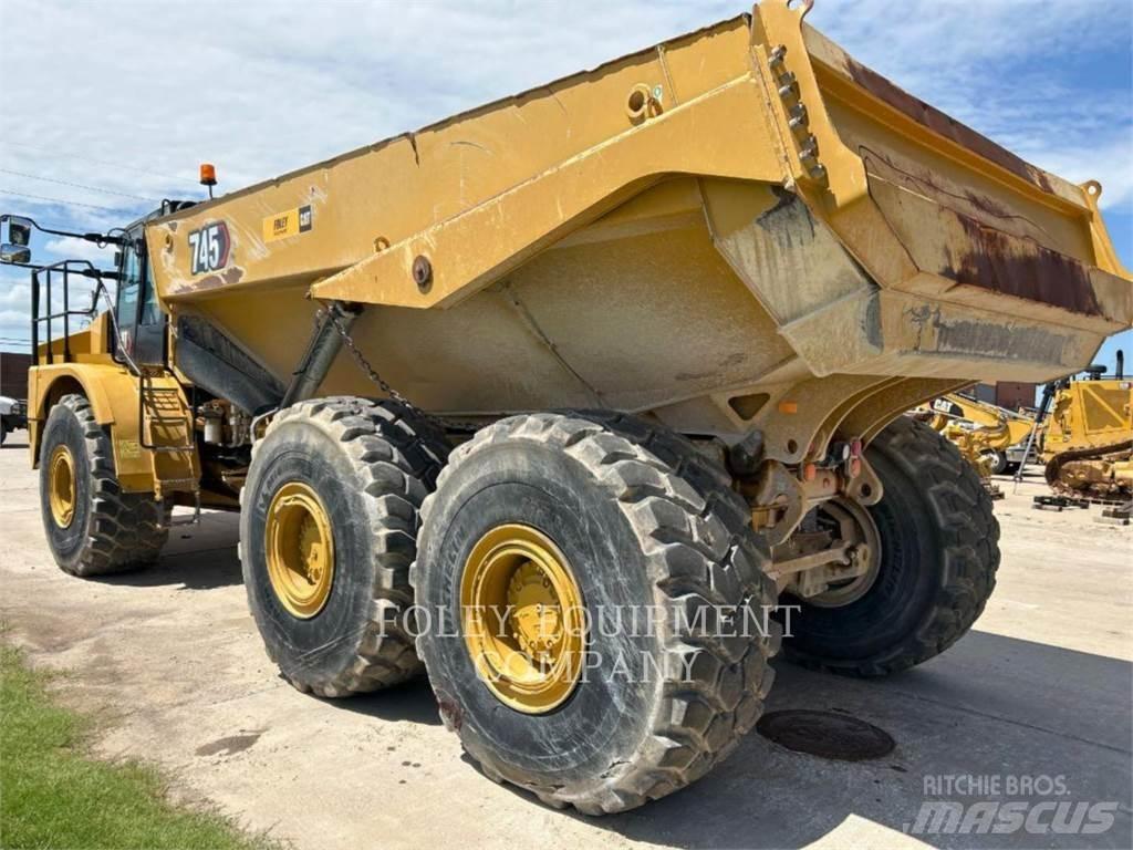 CAT 745-04 Liigendraamiga pinnaseveokid