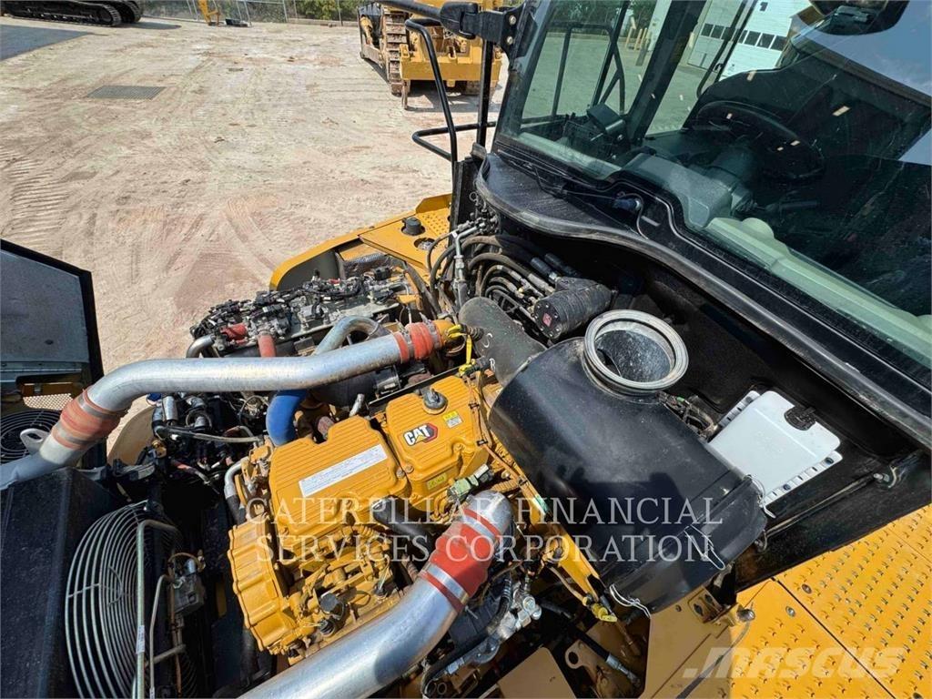 CAT 745-04 Liigendraamiga pinnaseveokid