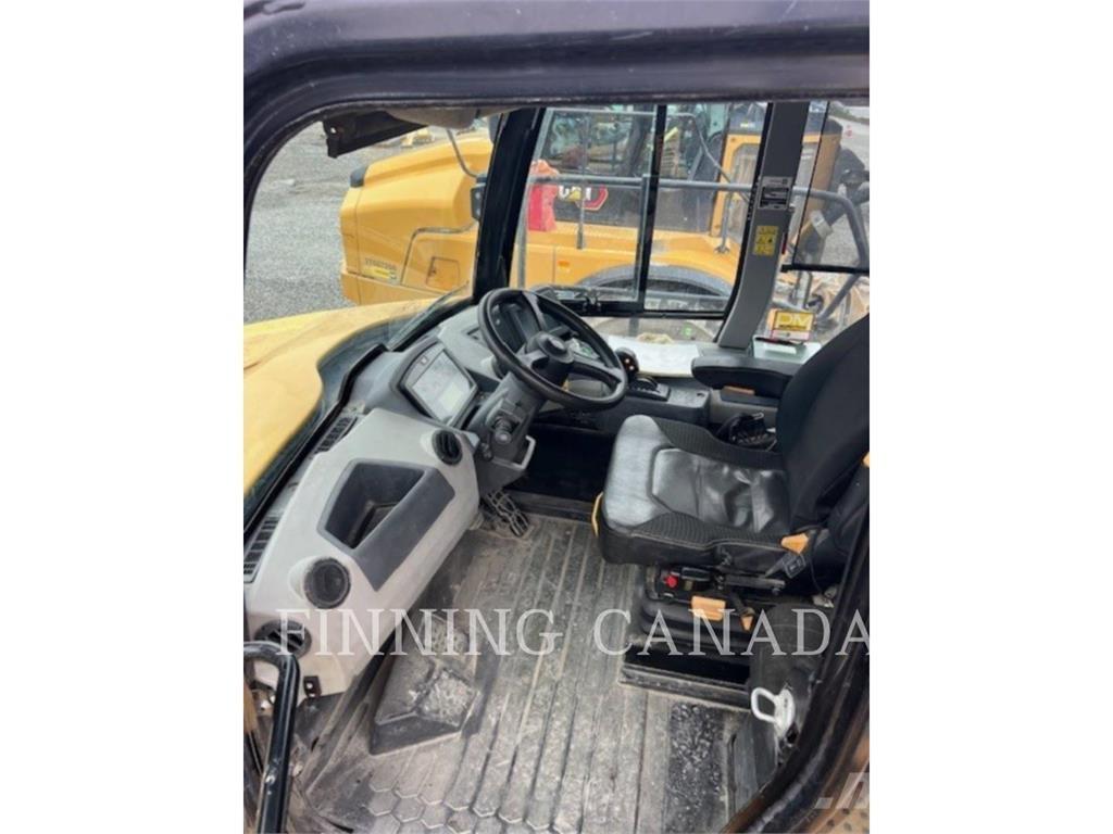 CAT 745-04 Liigendraamiga pinnaseveokid