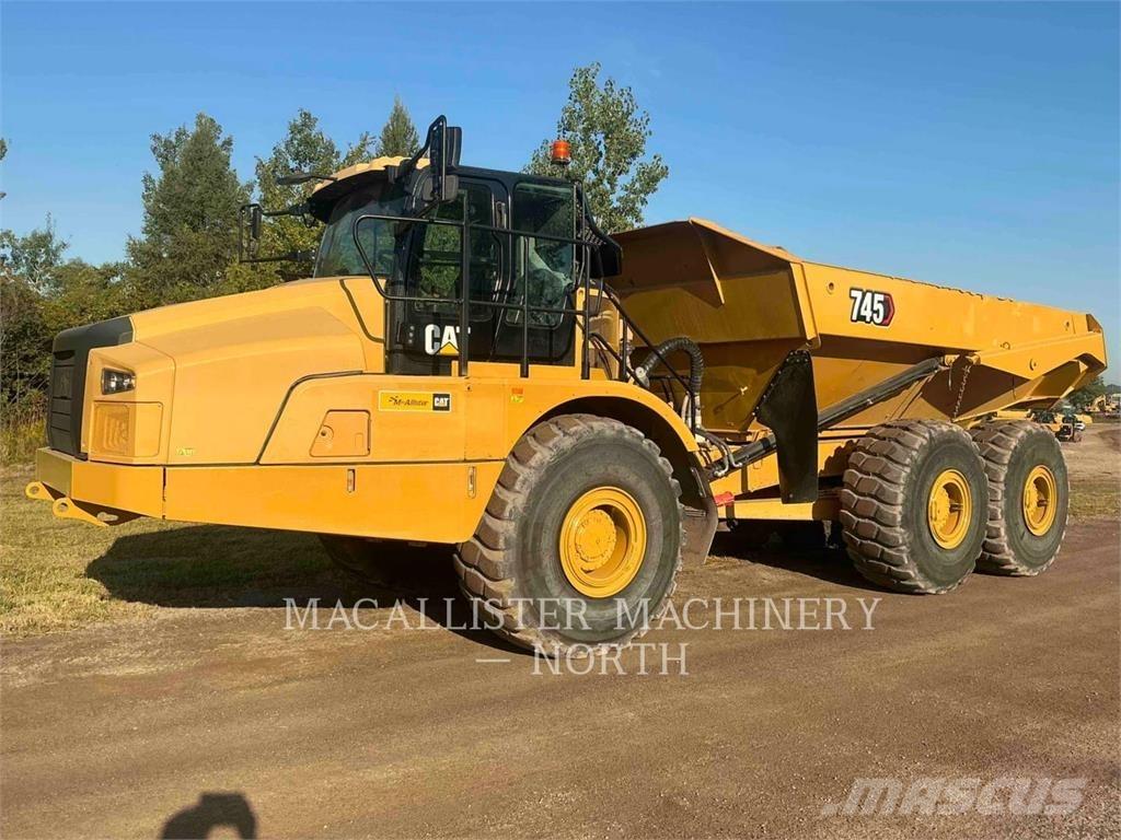 CAT 745 T Liigendraamiga pinnaseveokid