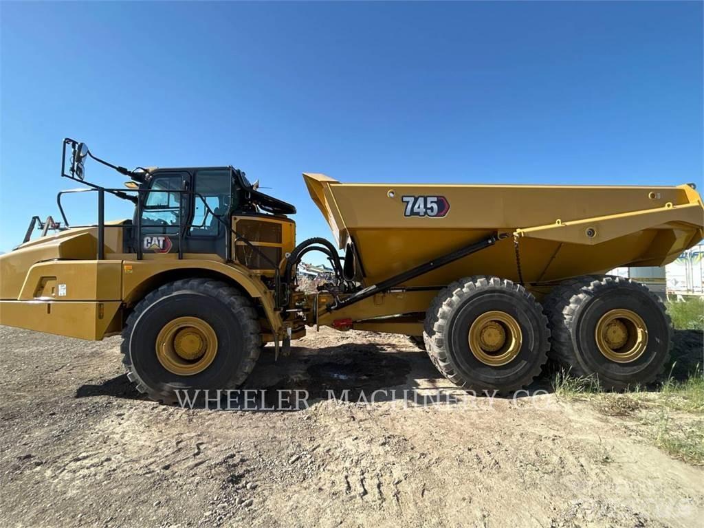 CAT 745 TG Liigendraamiga pinnaseveokid