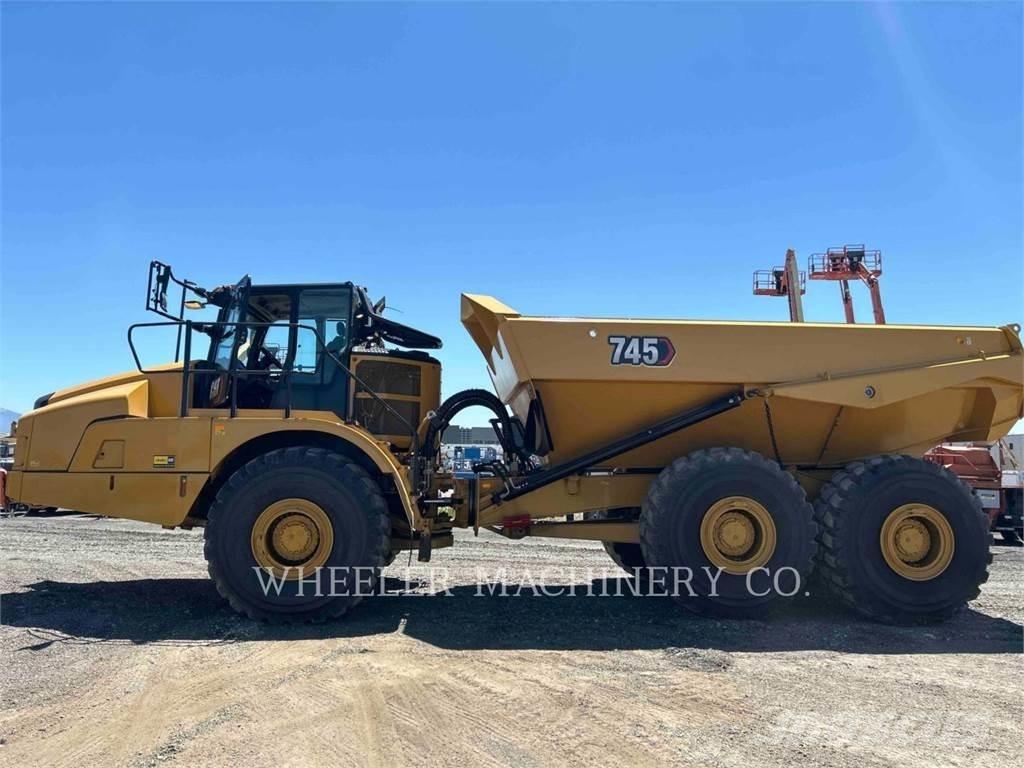 CAT 745 TG Liigendraamiga pinnaseveokid
