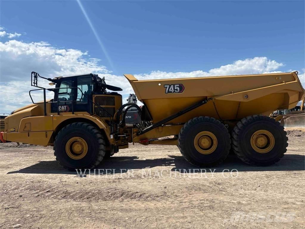 CAT 745 TG Liigendraamiga pinnaseveokid