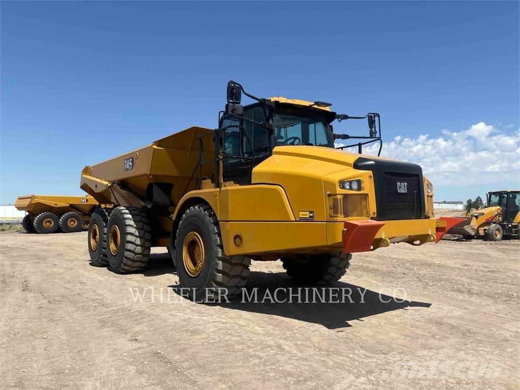 CAT 745 TG Liigendraamiga pinnaseveokid