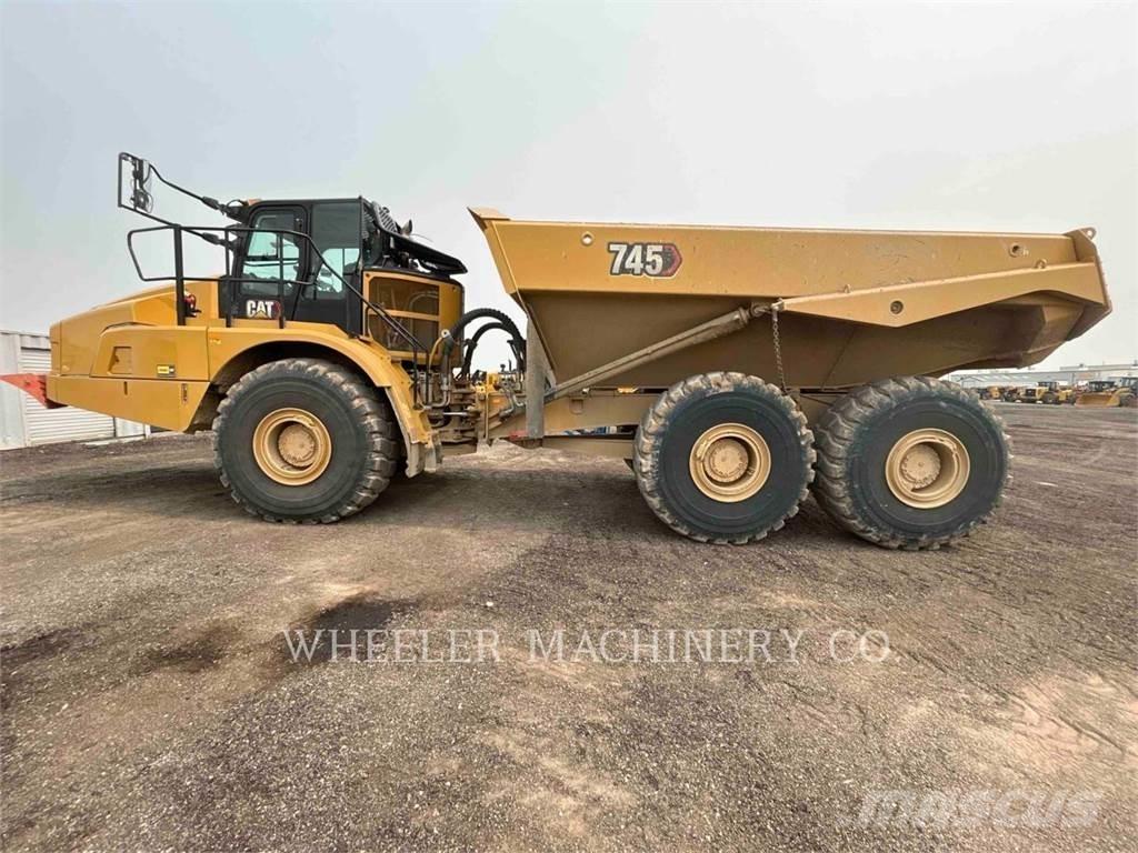 CAT 745 TG Liigendraamiga pinnaseveokid