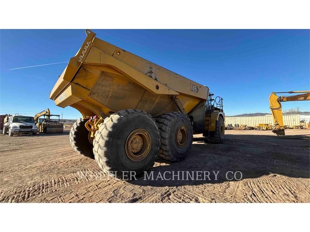 CAT 745 TG Liigendraamiga pinnaseveokid