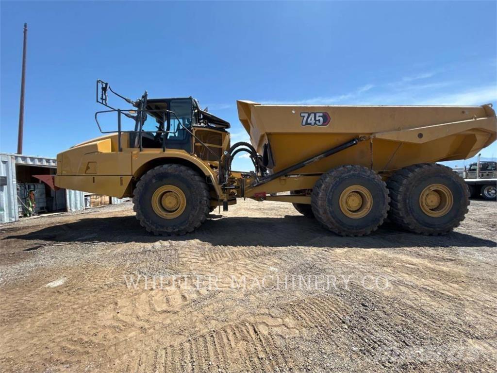 CAT 745 TG Liigendraamiga pinnaseveokid