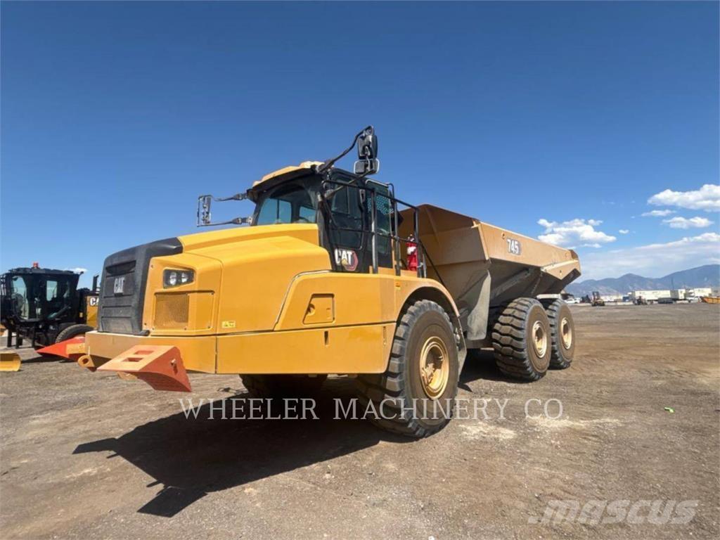 CAT 745 TG Liigendraamiga pinnaseveokid