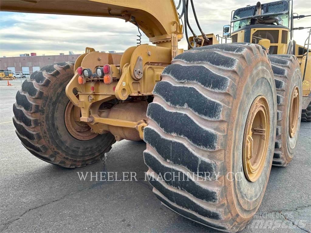 CAT 745 W/PAN Liigendraamiga pinnaseveokid