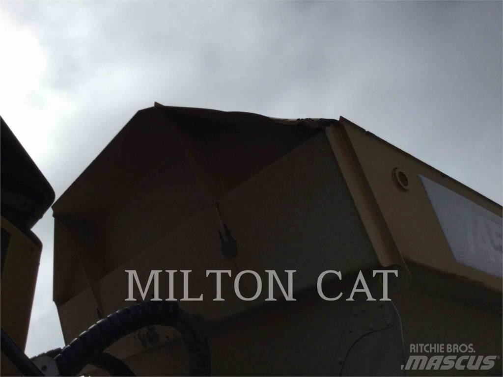 CAT 74504 Liigendraamiga pinnaseveokid