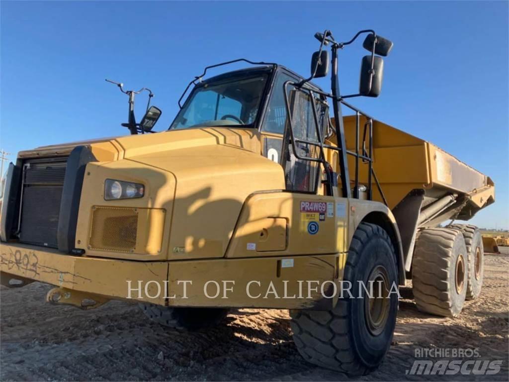 CAT 745C Liigendraamiga pinnaseveokid
