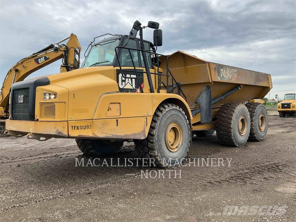 CAT 745C Liigendraamiga pinnaseveokid
