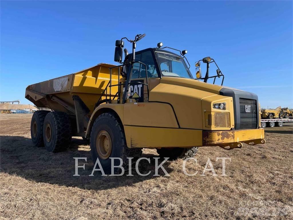 CAT 745C Liigendraamiga pinnaseveokid