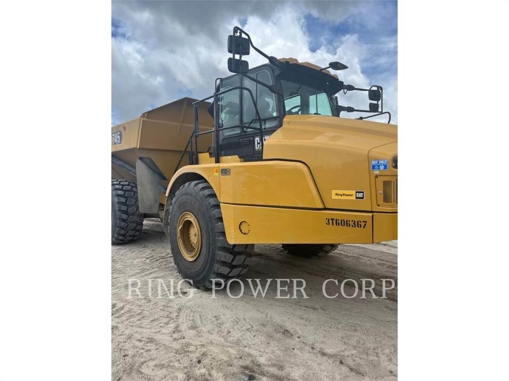 CAT 745TG Liigendraamiga pinnaseveokid