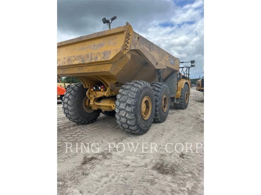 CAT 745TG Liigendraamiga pinnaseveokid