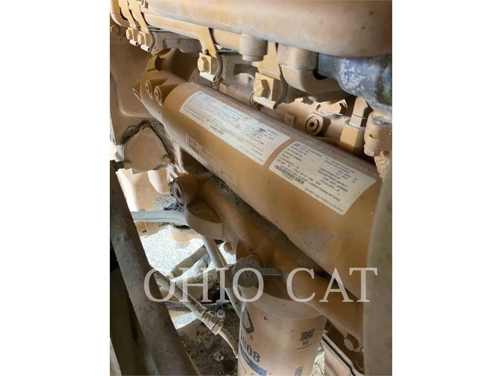 CAT 770G Liigendraamiga pinnaseveokid