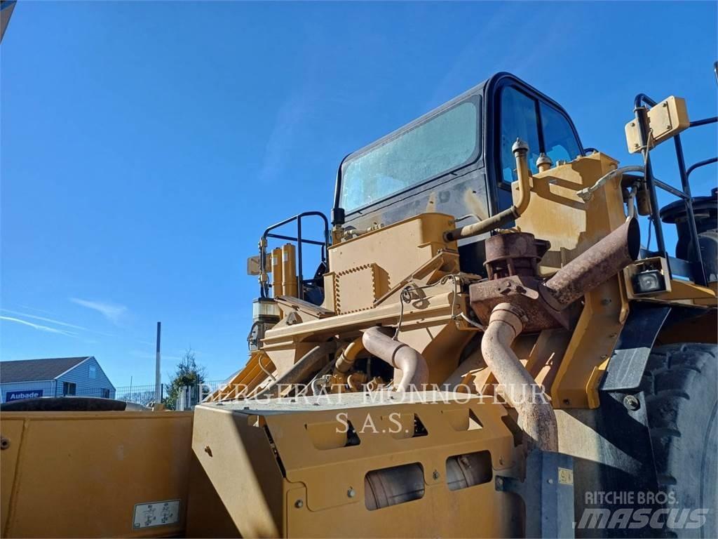 CAT 772G Liigendraamiga pinnaseveokid